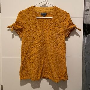 MODCLOTH Eyelets Bow Tie Eyelets Spring Summer Mustard yellow shirt top S blouse